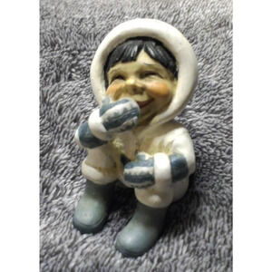 Candy Design Eskimo Figurine Laughing Kids Norway Children Laughing